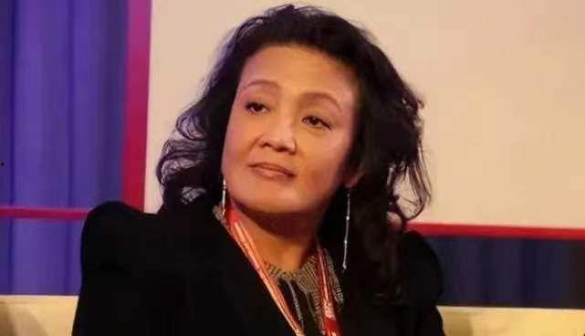 张兰老员工爆料视频大全,揭秘餐饮帝国背后的真相 第1张 张兰老员工爆料视频大全,揭秘餐饮帝国背后的真相 第1张